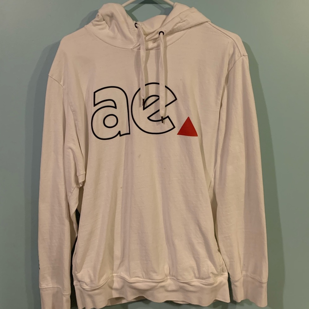 White American Eagle Sweatshirt